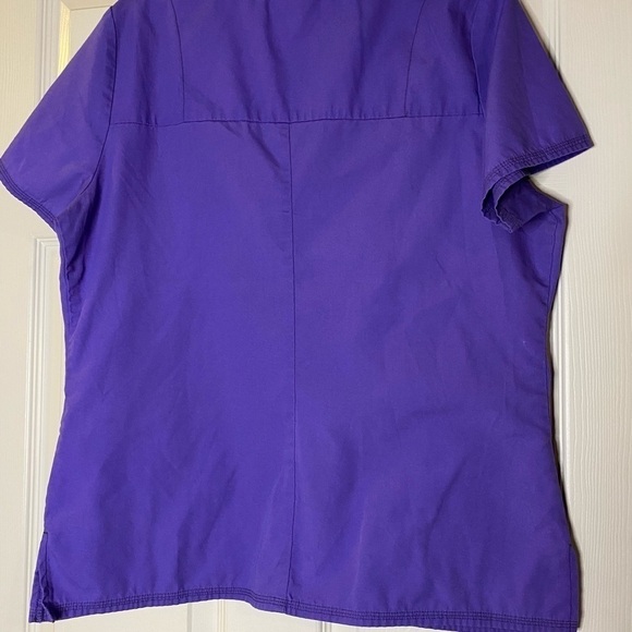 ScrubStar Purple Size Medium Womens Scrub Top - Picture 3 of 4